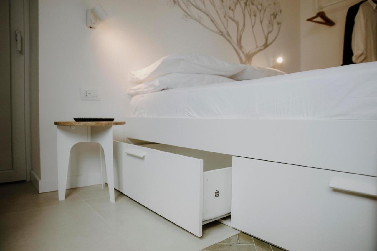 Petrarca17 Guest House A Due Passi Dal Mare Terracina Dış mekan fotoğraf