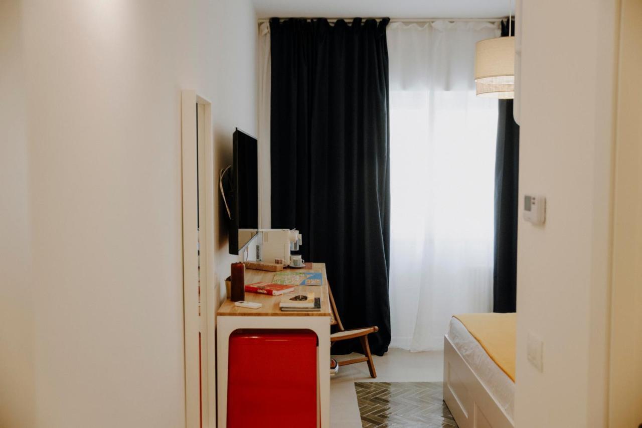 Petrarca17 Guest House A Due Passi Dal Mare Terracina Dış mekan fotoğraf